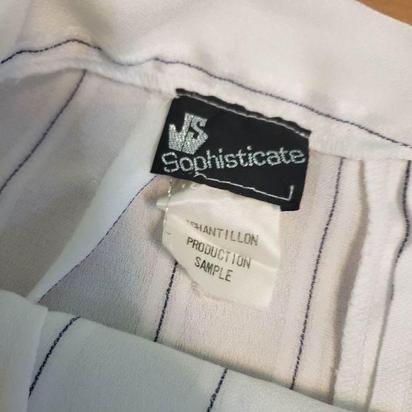 Vintage 90's Sophisticate White Striped Suit 10 - Picture 3 of 6
